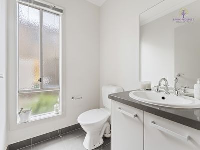 221 Fischer Street, Torquay