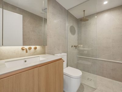 604 / 66 Lambert St, Kangaroo Point