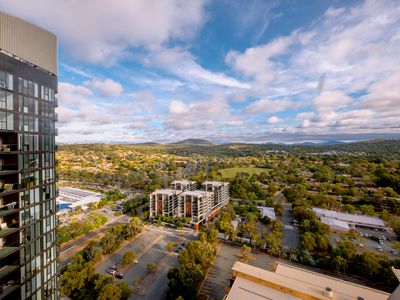 711 / 1 Grazier Lane, Belconnen