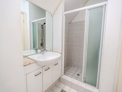 16 / 331 Gregory Terrace, Spring Hill