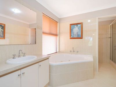 23 Highlander Parade , Rockingham