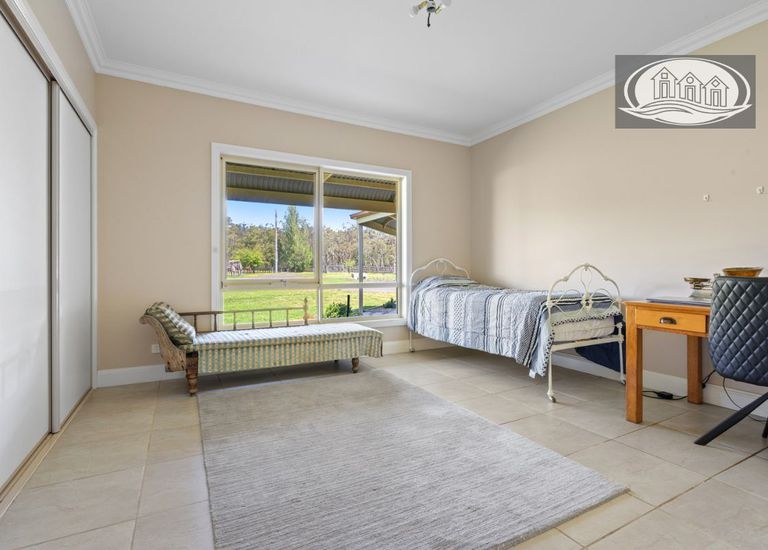 231 Golf Course Road, Heywood