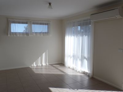 2 / 7 Newton Street, Shepparton