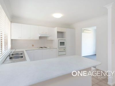 16 Noumea pl, Forest Lake