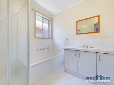 23 Karoonda Way, Hampton Park