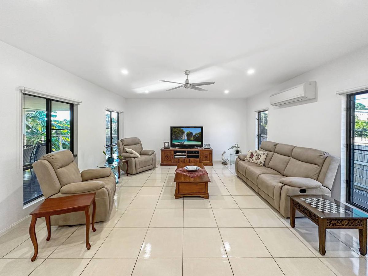 8 Agnew Street, Atherton
