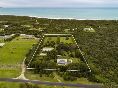 37 Admella Drive, Beachport