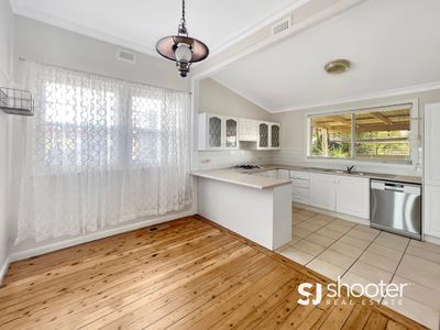 162 Bultje Street, Dubbo
