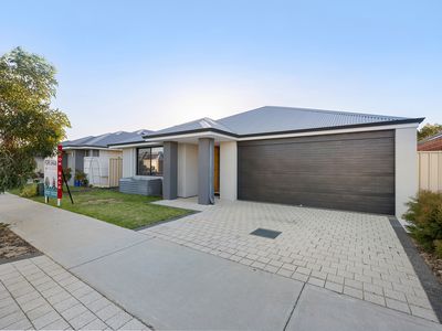 32 Waddington Loop, Haynes