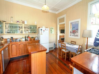238 Western Avenue, Montville