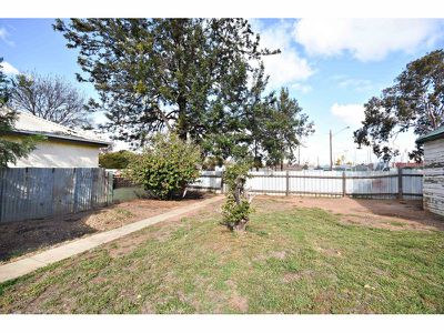 21 Macleay Street, Dubbo