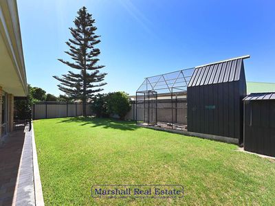 92 Balladong Loop, Carramar