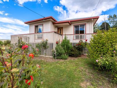 7677 Channel Highway, Cygnet
