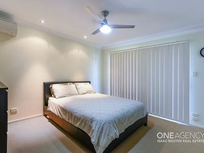 18 Sanctuary Dr, Forest Lake