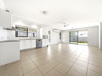 1 / 73 Magpie Crescent, Redbank Plains
