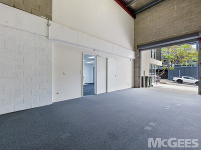 2 / 100 Campbell Street, Bowen Hills