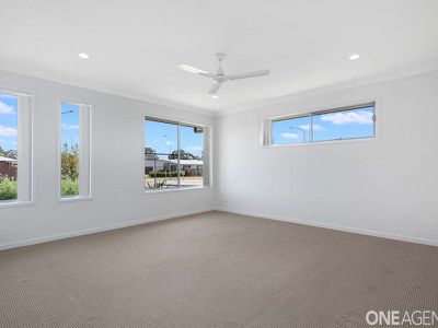 6 Evans Road, Urraween