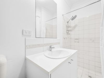 4 Dancy Way, Seville Grove