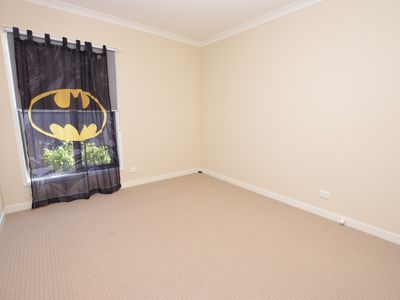 11 Elodea Way, Cranbourne North