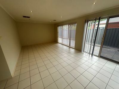 3 Radiata Close, Wyndham Vale