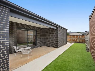 22 Carina St, Bacchus Marsh
