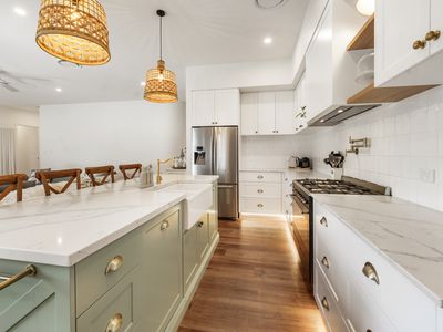 68 East Street, Redwood