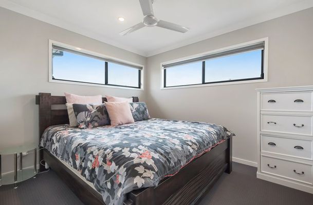 4 Merlynston Close, Dallas