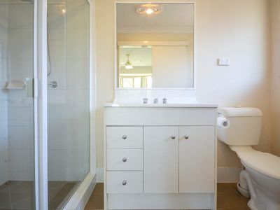 3 Barker Close, Goodna