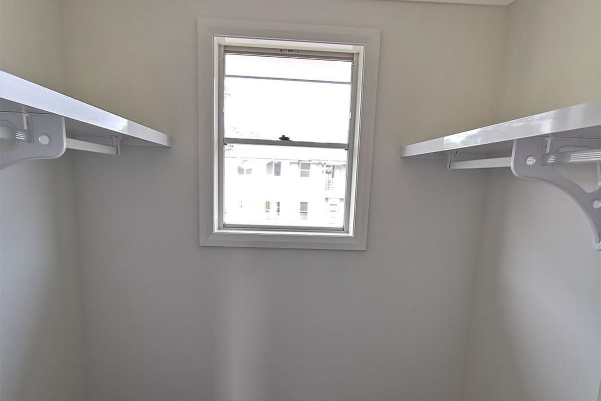 28 STONEMASON DRIVE, Norwest