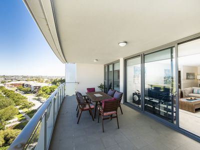 702 / 21 Bow River Crescent, Burswood