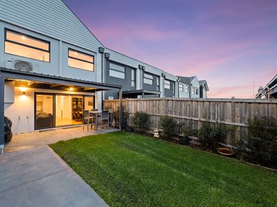25 Mortdale Lane, Clyde North