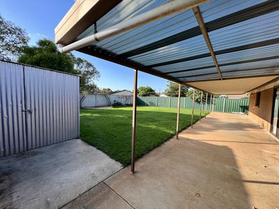 99 Baird Drive, Dubbo