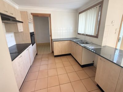 11 Rossini Drive, Hinchinbrook