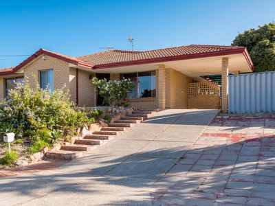 5 Lyndon Court, Heathridge