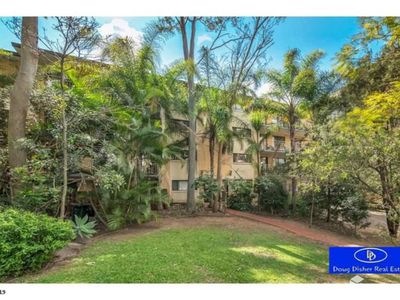 11 / 17 Dunmore Terrace, Auchenflower