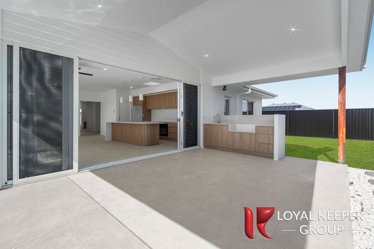 1 ACHILLES STREET, Greenbank