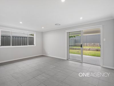 5 Saddleback Crescent, Stream Hill