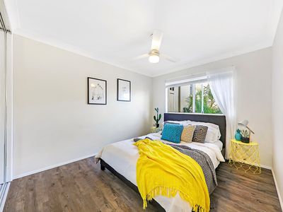 13 / 66 Queen St, Southport