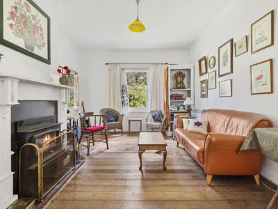 186 New Road, Franklin
