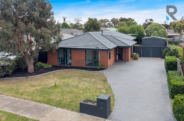 80 Mitford Crescent, Craigieburn