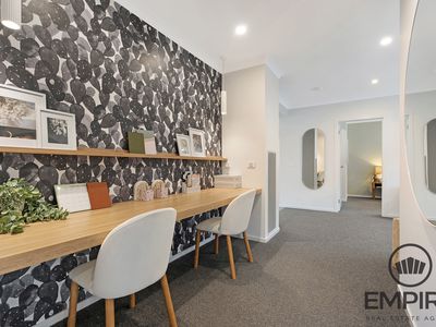 49 Centenary Boulevard, Officer South