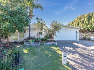11 Lagoon Court, Murrumba Downs