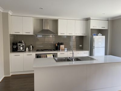 7 Assembly Street, Werribee