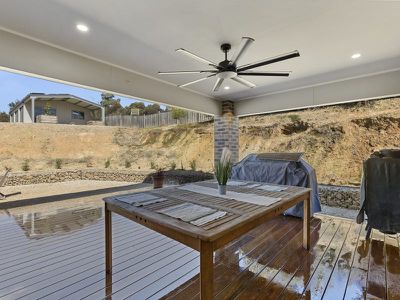 55 Reservoir Rd, Broadford