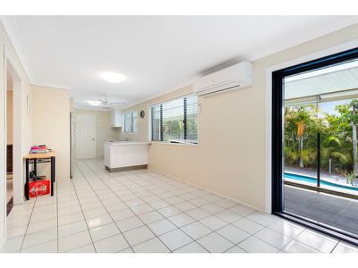 44 Jardine Drive, Springwood