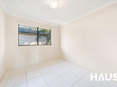 5/211 Hawkesbury Rd, Westmead