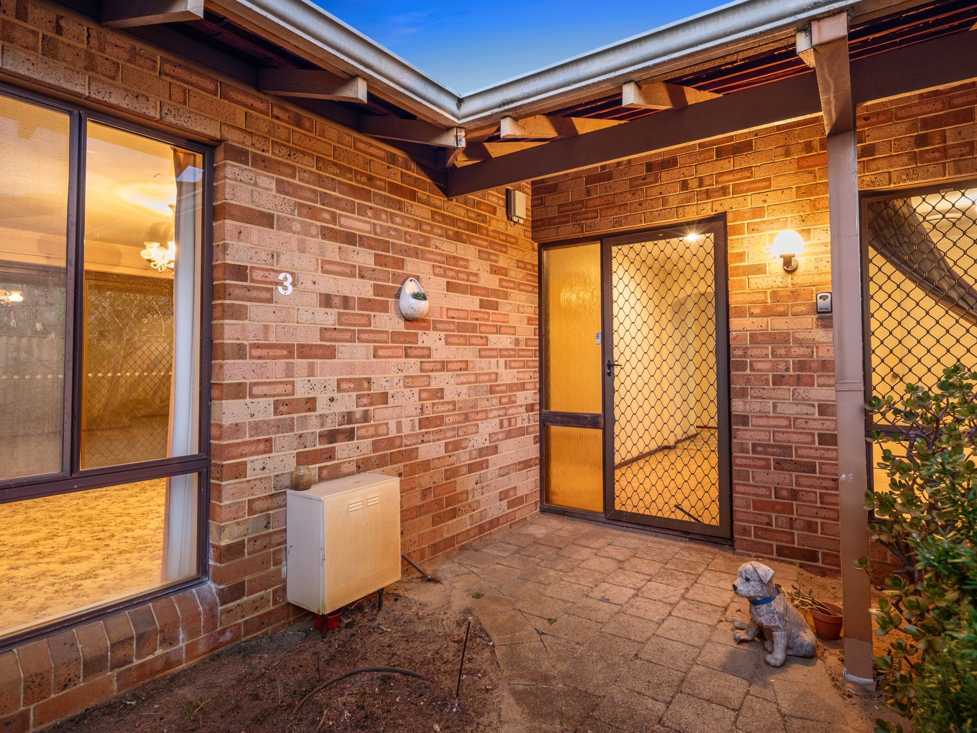 3 / 26 Earlston Way, Booragoon