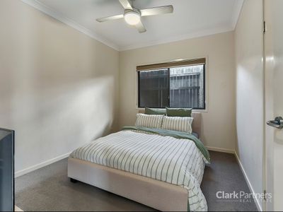 29 Hume Circuit, Warner