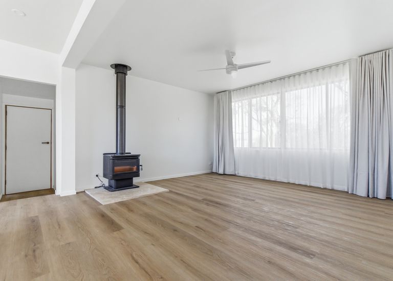 138 Oakleys Road, Portland