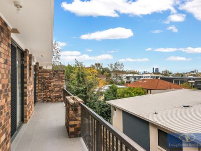 5 / 114 Carmody Road, St Lucia